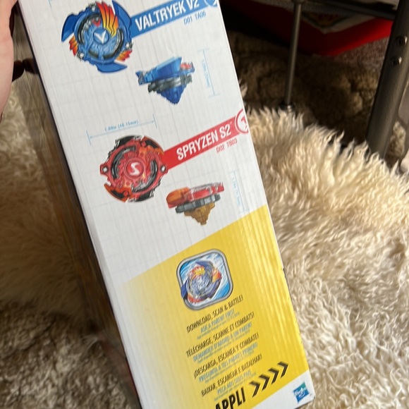 Beyblade Burst Epic Rivals Battle Set - Picture 4 of 7